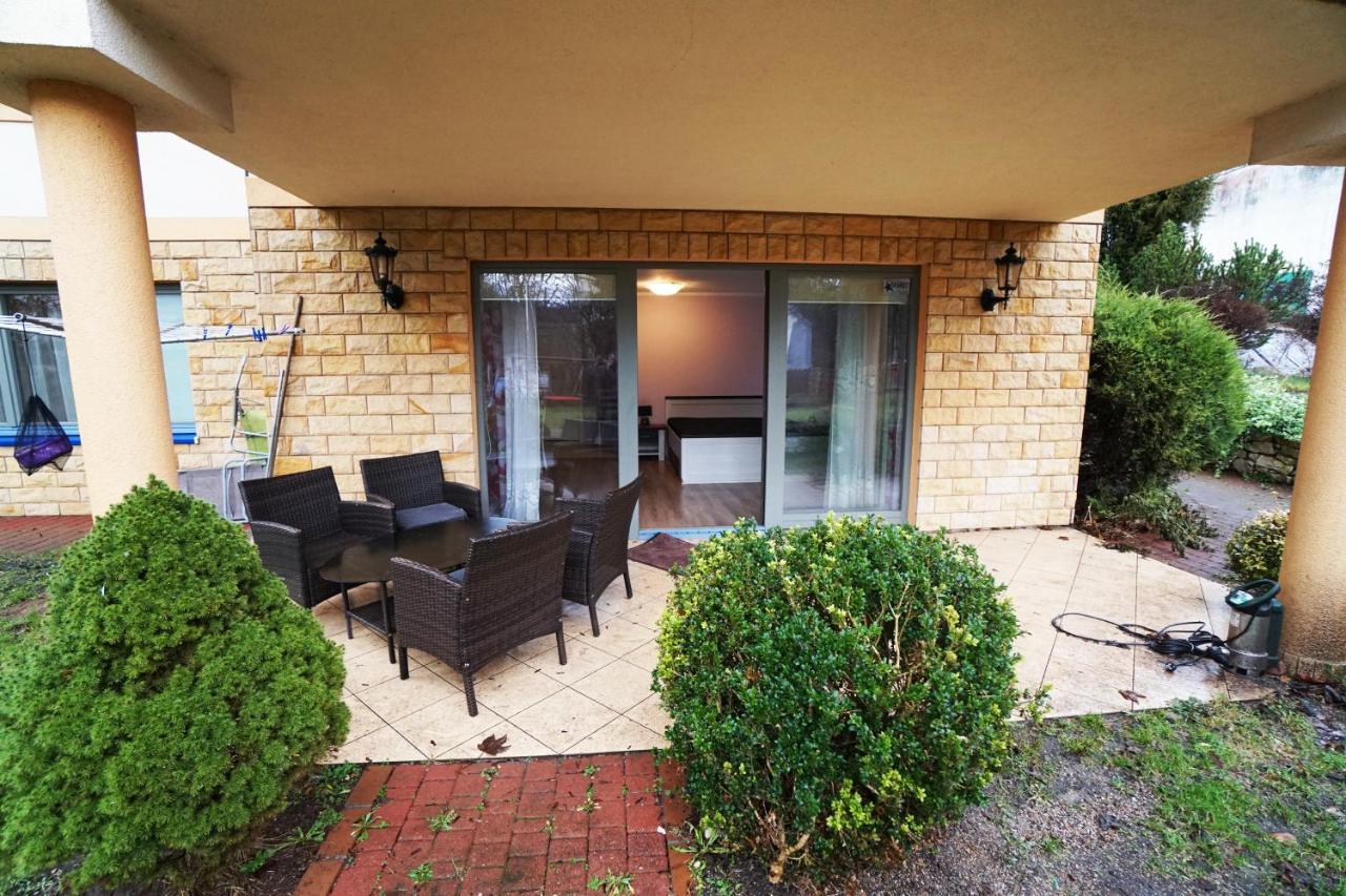 Willa Nad Oczkiem Bed and Breakfast Świnoujście Exterior foto