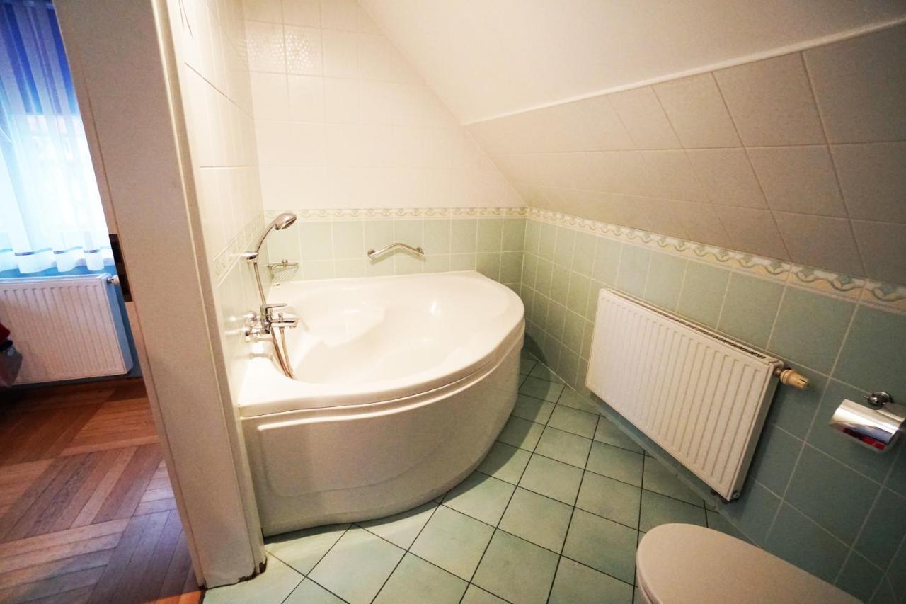 Willa Nad Oczkiem Bed and Breakfast Świnoujście Exterior foto